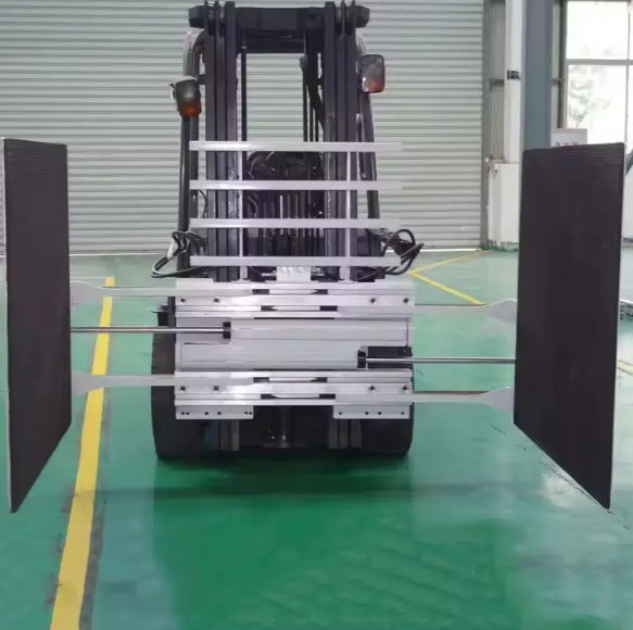 New Promotion Warehouse Equipment Forklift Attachment Carton Clamp for Moving Home Appliances Safe Efficient Way